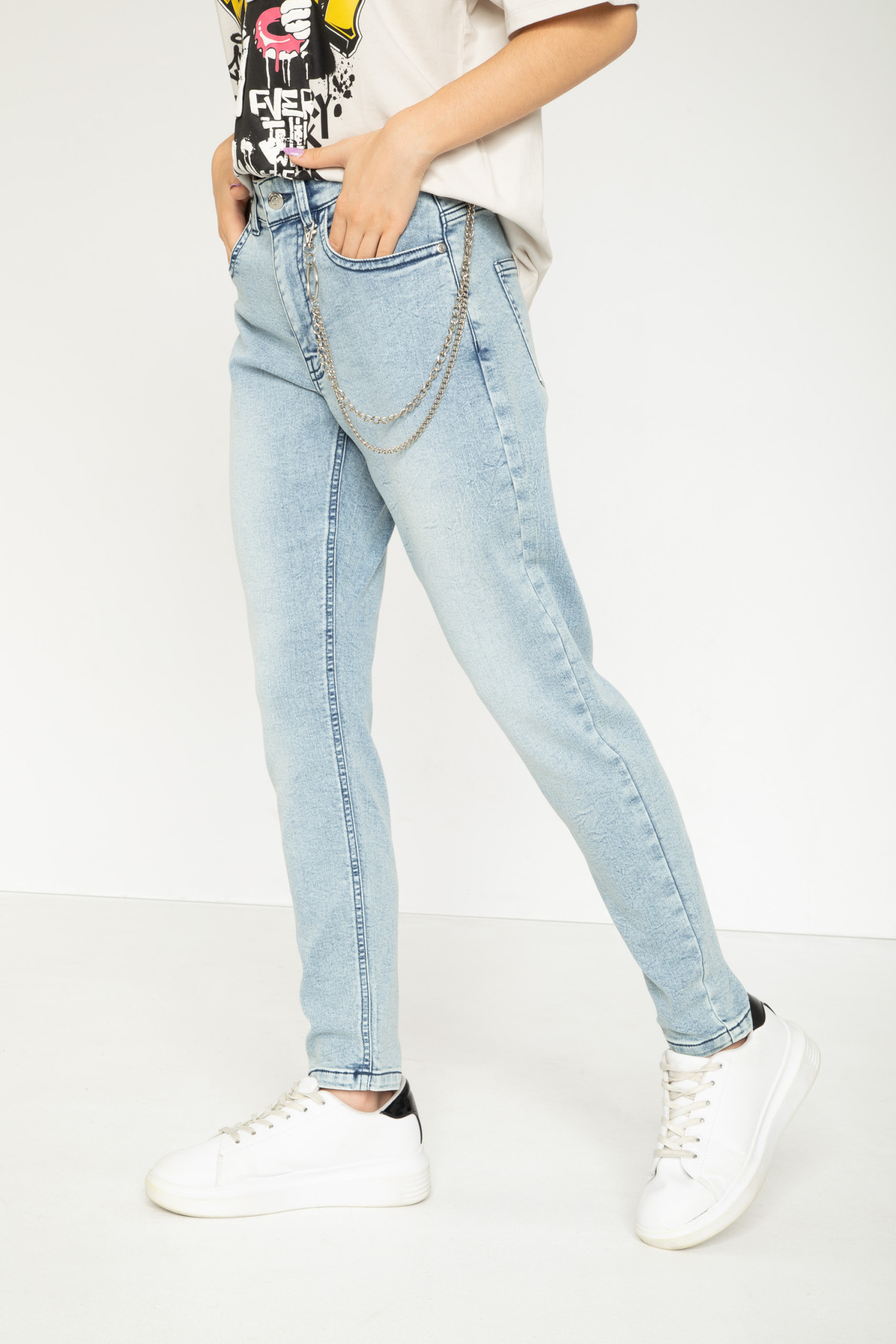 Niebieskie jeansowe spodnie typu BAGGY