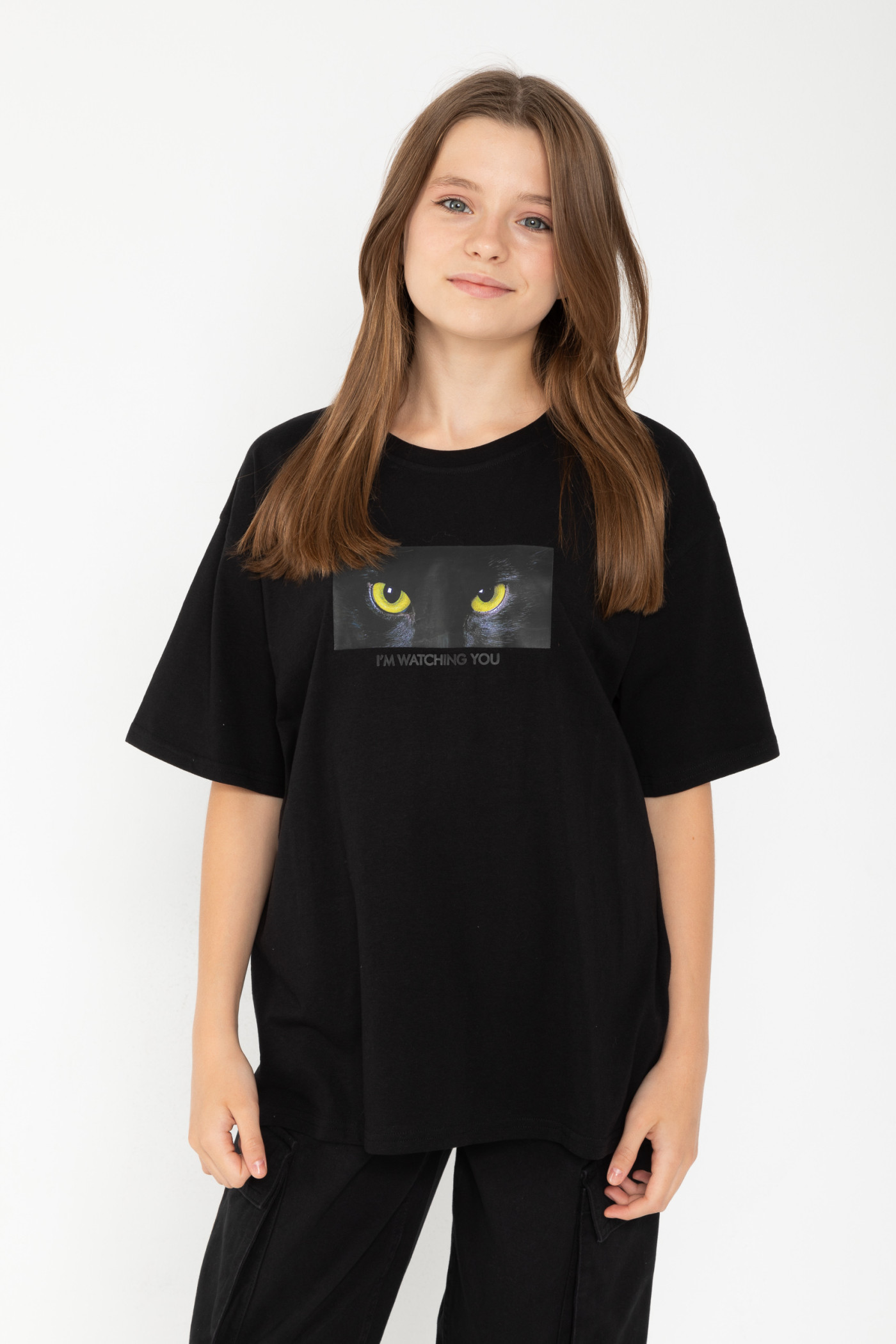 Czarny T-shirt oversize z nadrukiem z motywem kota