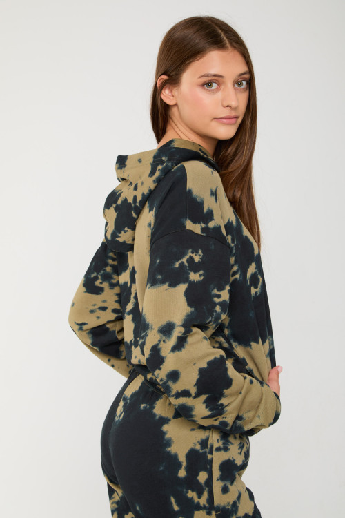Czarno-zielona bluza dresowa tie dye z kapturem
