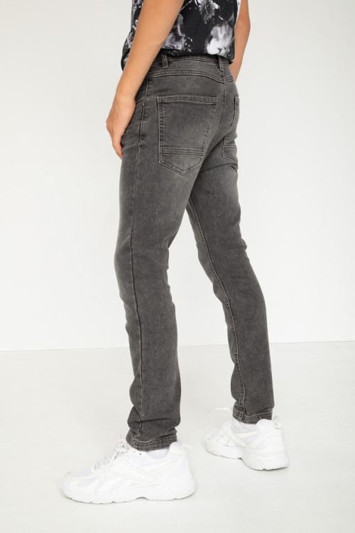 Szare proste jeansy