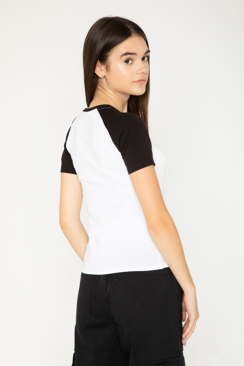 Biały T-shirt z nadrukiem