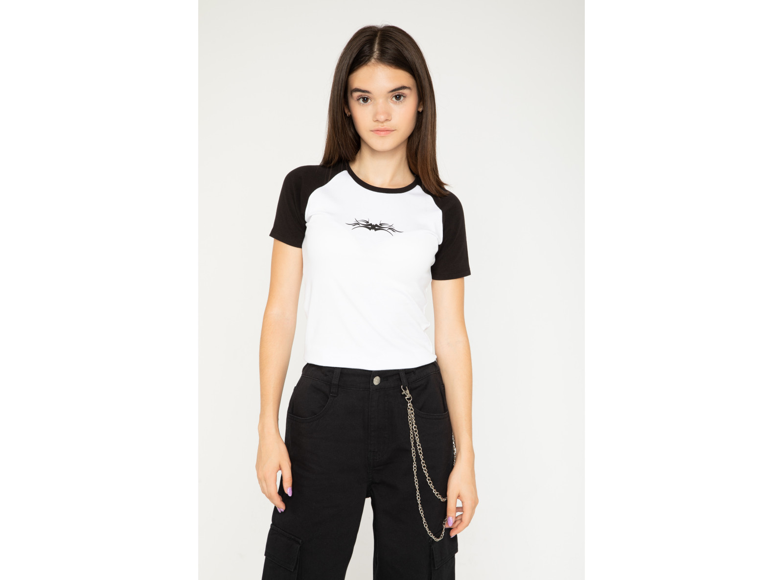 Biały T-shirt z nadrukiem