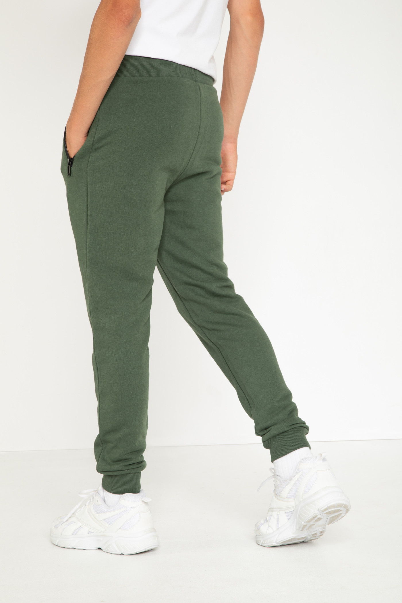 Zielone spodnie dresowe