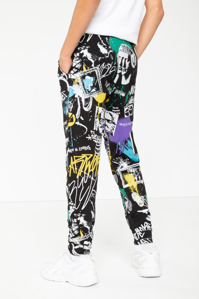 Czarne wzorzyste spodnie dresowe