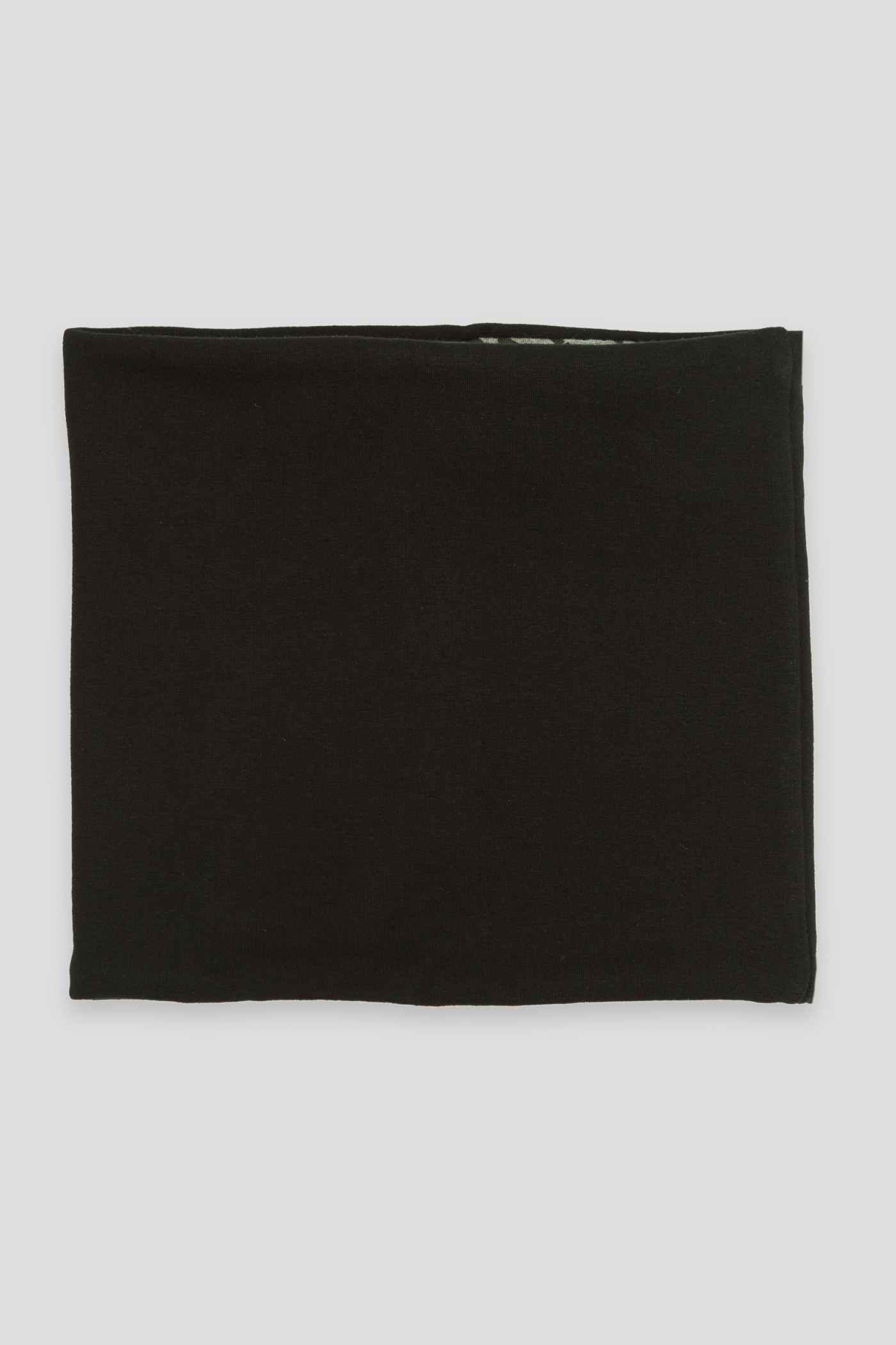 Dwustronny komin pod szyję