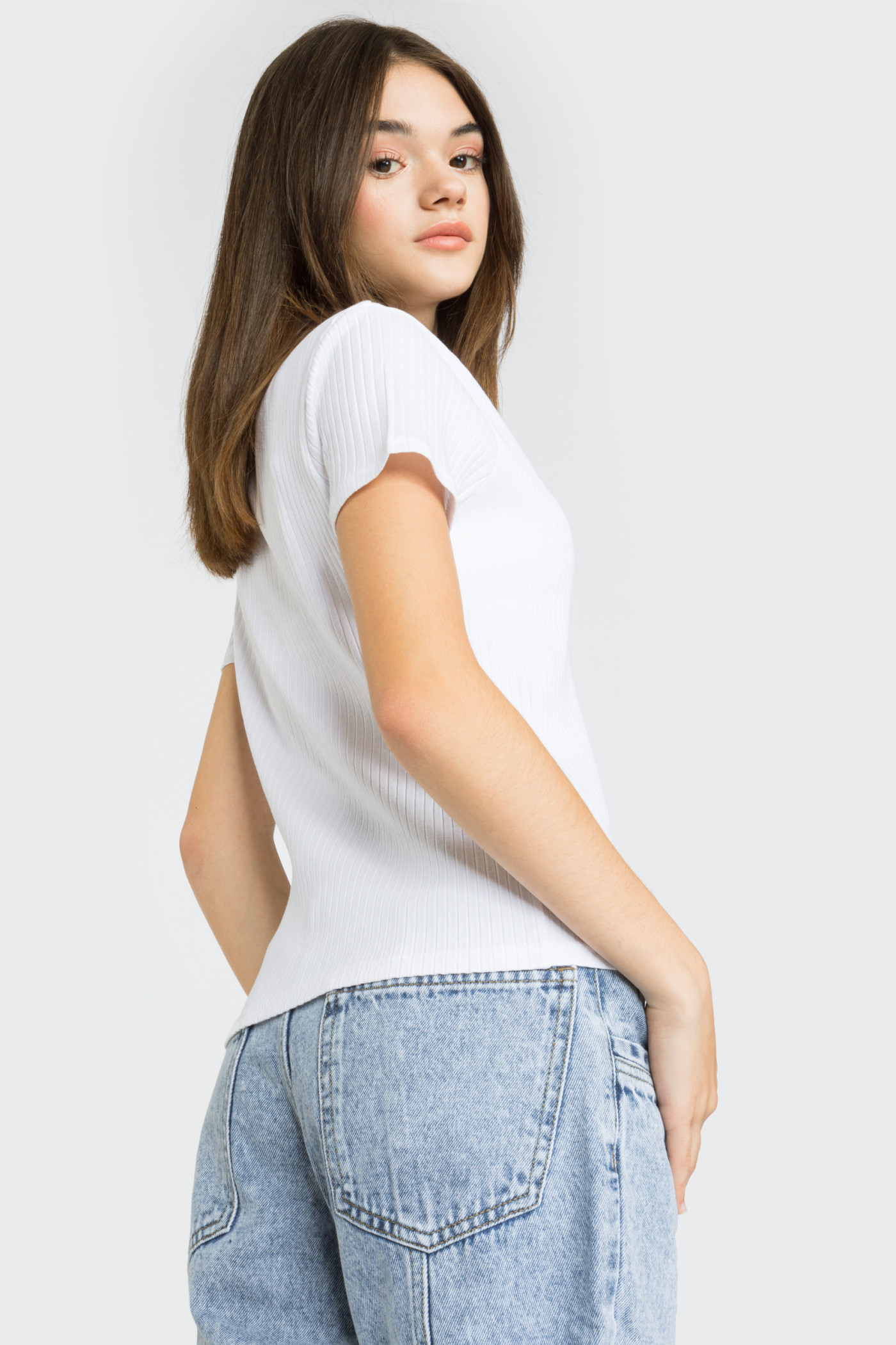 Biała bluzka z kołnierzykiem