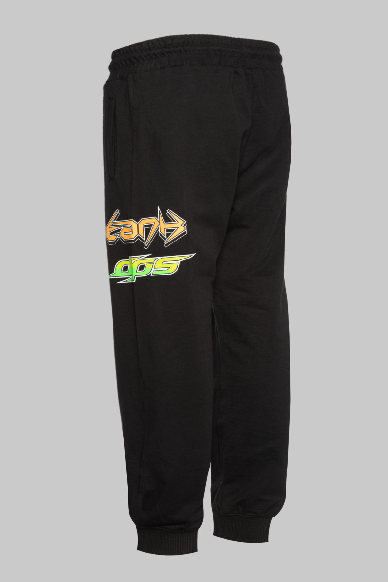 Czarne spodnie dresowe z nadrukami