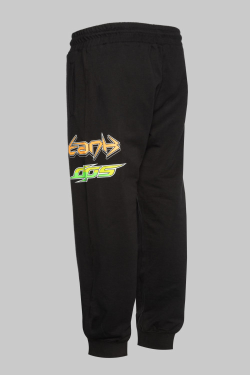 Czarne spodnie dresowe z nadrukami
