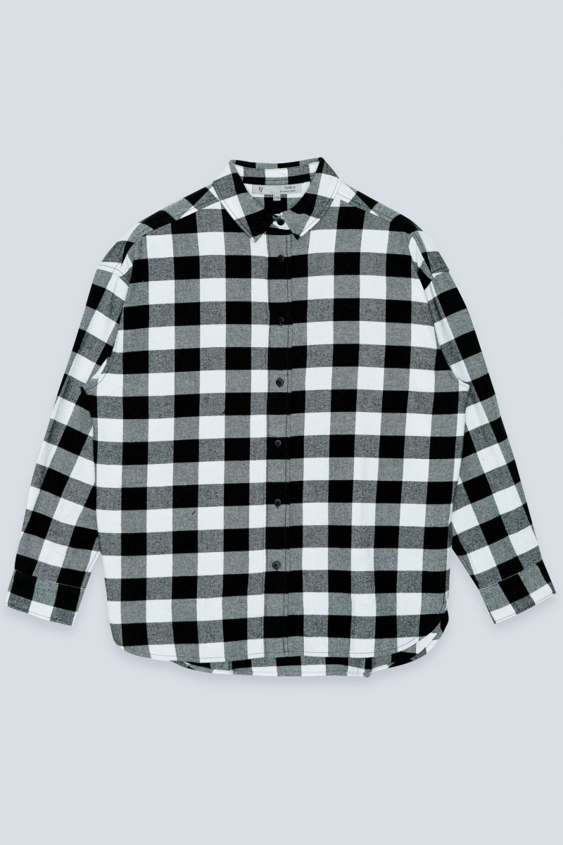 Czarno-biała koszula w kratę oversize