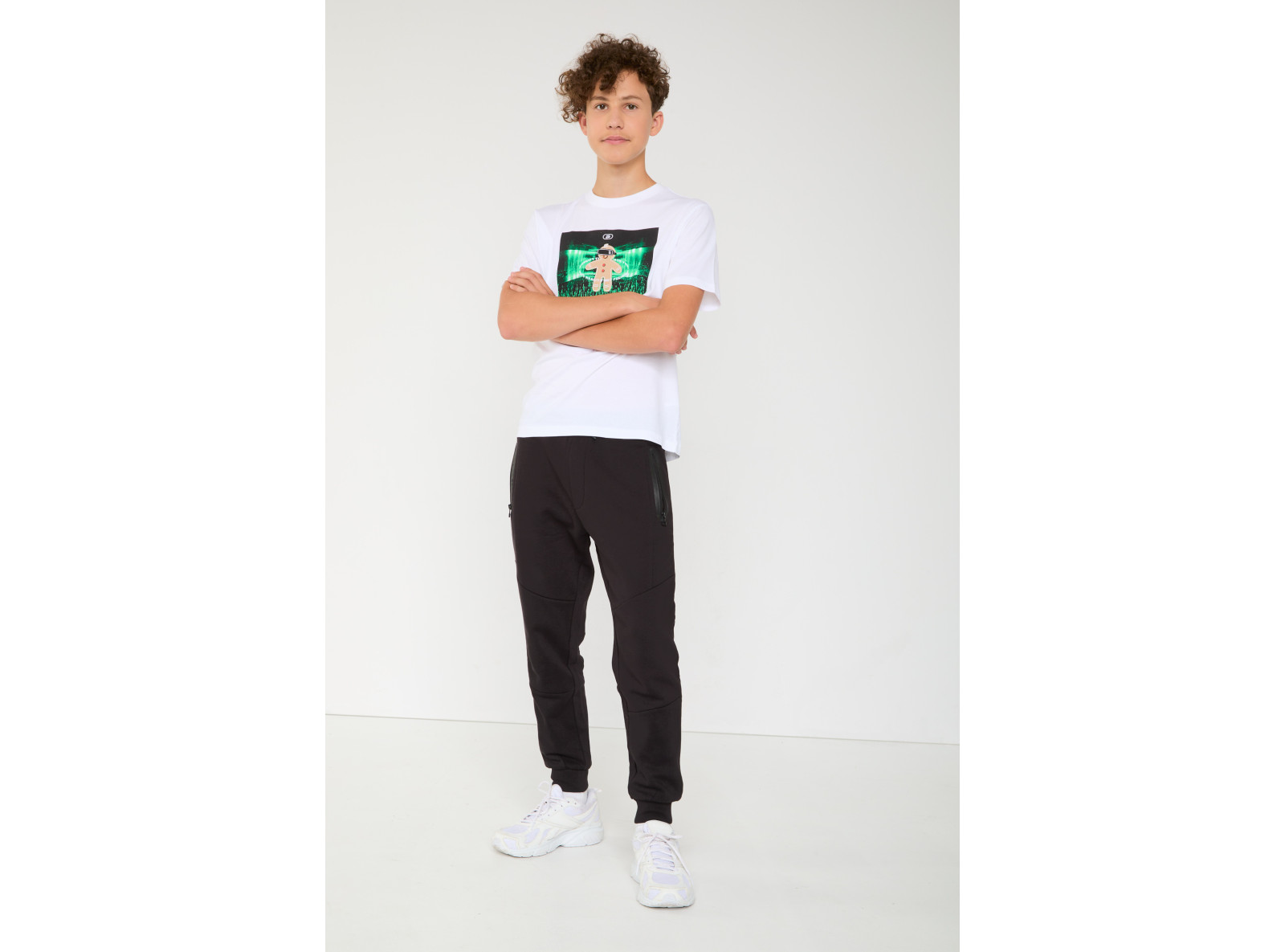 Biały świąteczny T-shirt z nadrukiem z przodu