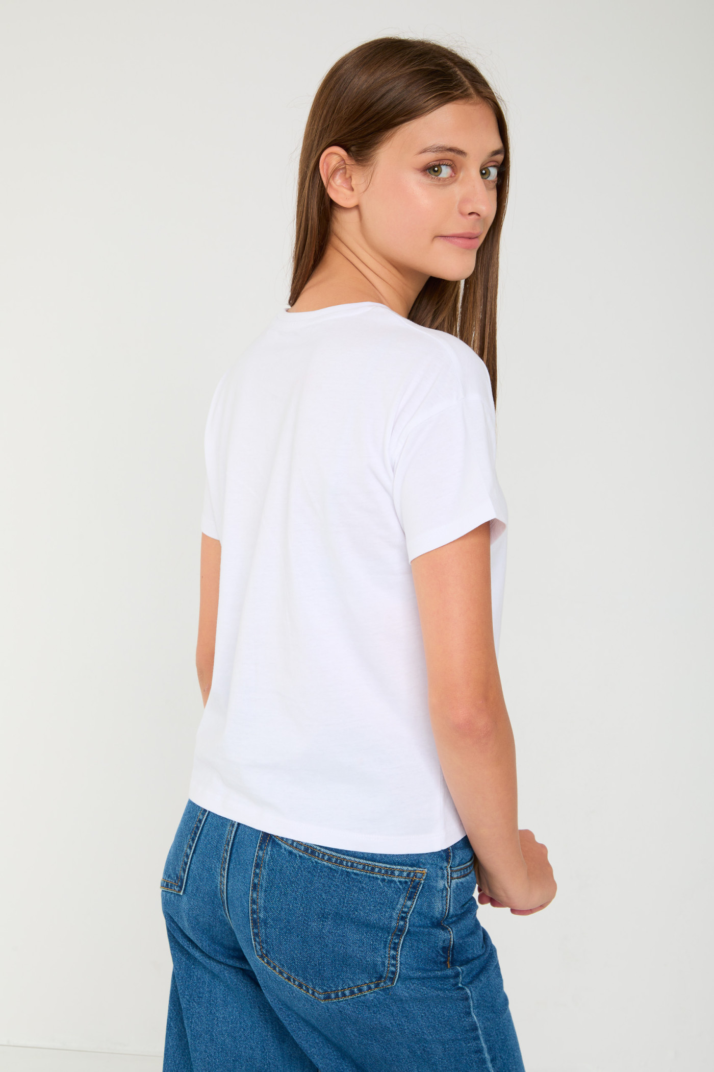 Biały T-shirt ze świątecznym nadrukiem