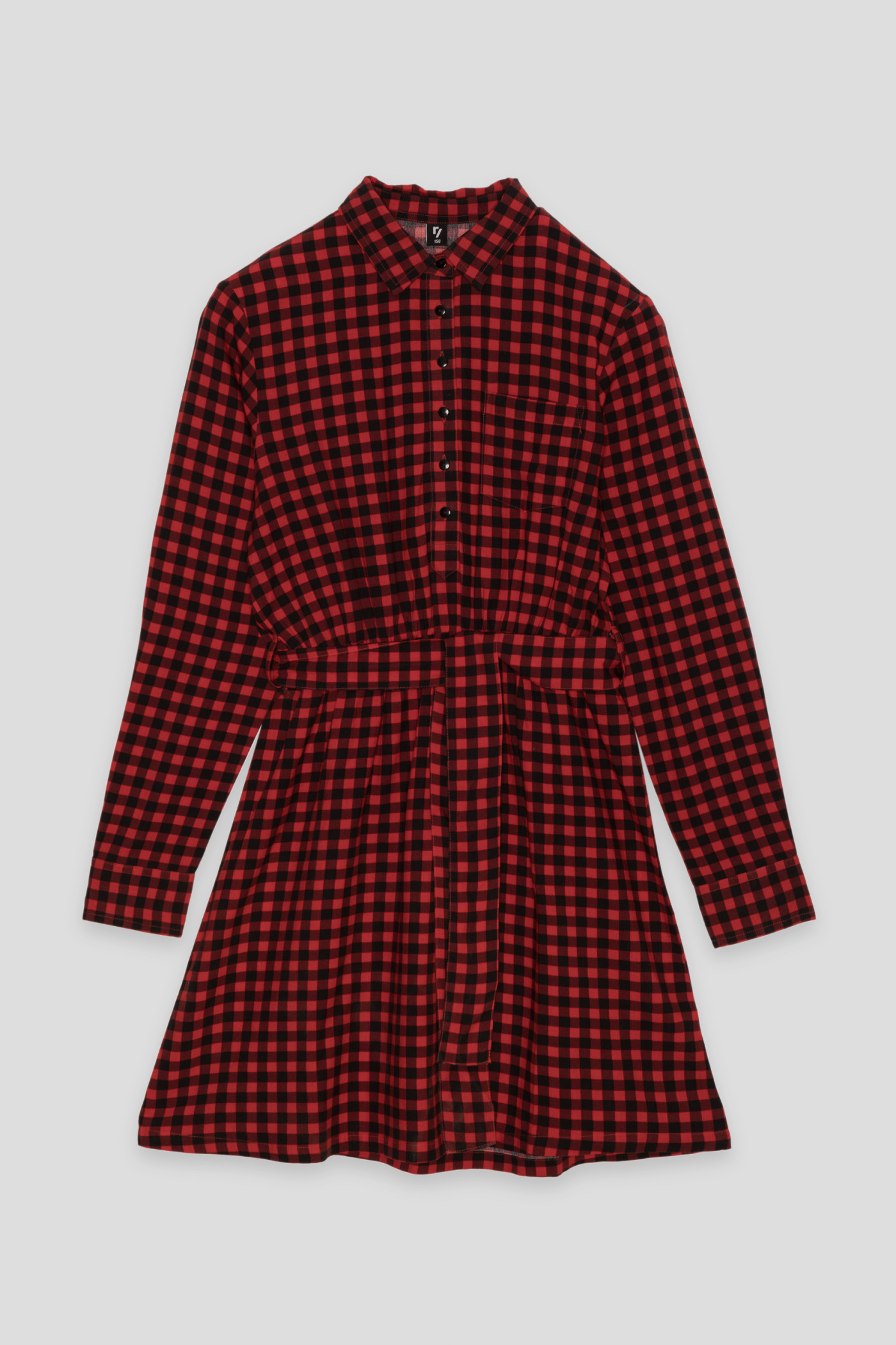 Czerwona sukienka w kratę