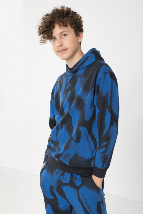 Czarno-niebieska bluza dresowa w nadrukowane mazy