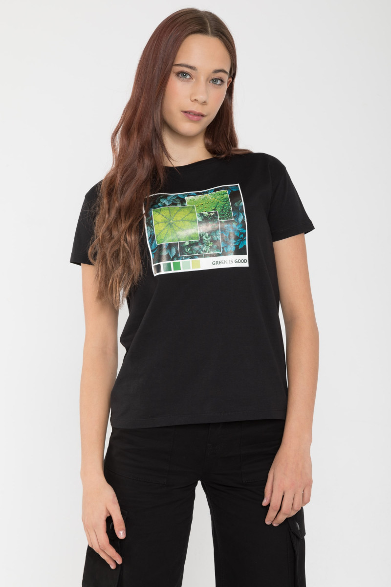 Czarny T-Shirt z nadrukiem w kolorze ciemnej zieleni