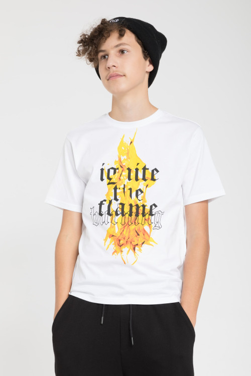 Biały T-shirt z kolorowym nadrukiem z przodu