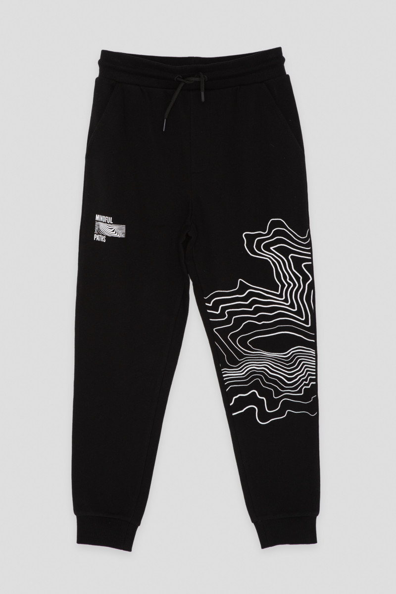 Czarne spodnie dresowe z nadrukiem na nogawce
