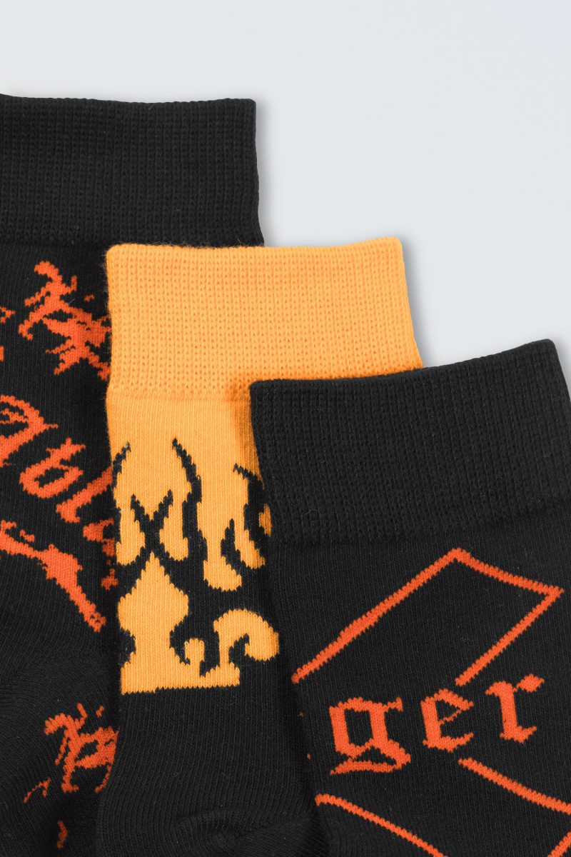 Pomarańczowo-czarny zestaw skarpet z grafiką 3-PAK