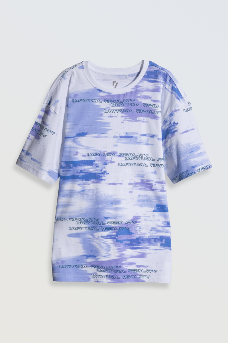T-shirt oversize z kolorowym nadrukiem na całości