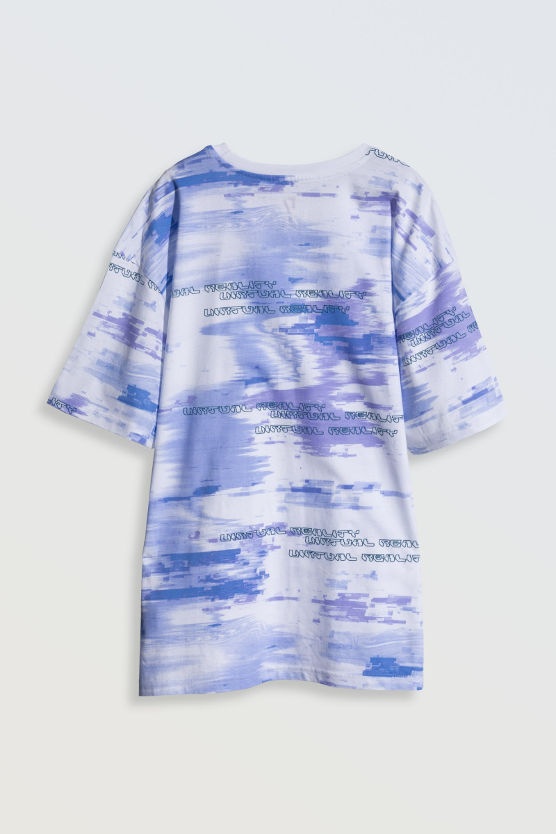 T-shirt oversize z kolorowym nadrukiem na całości