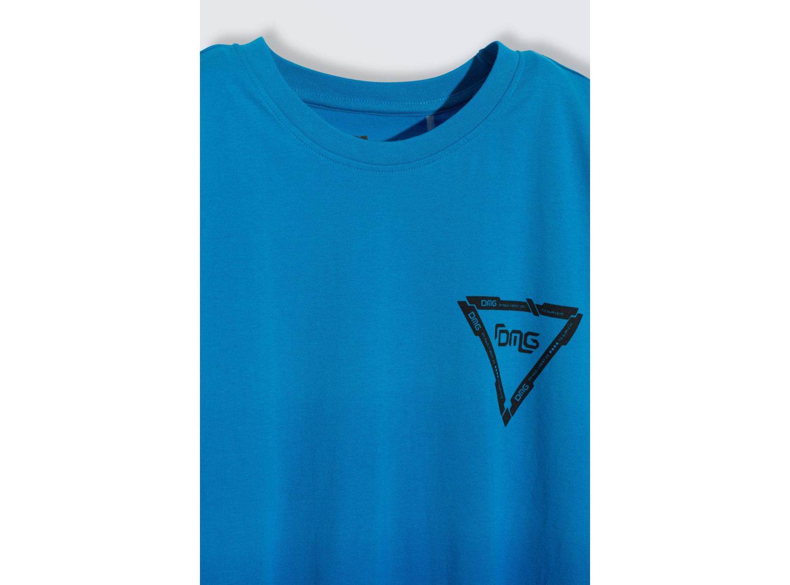 Niebieski t-shirt bez rękawów