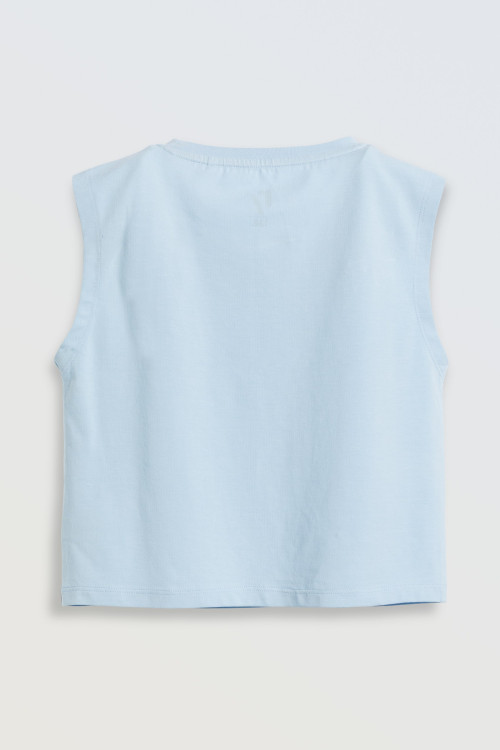 Błękitny crop-top na ramiączkach z minimalistycznym nadrukiem