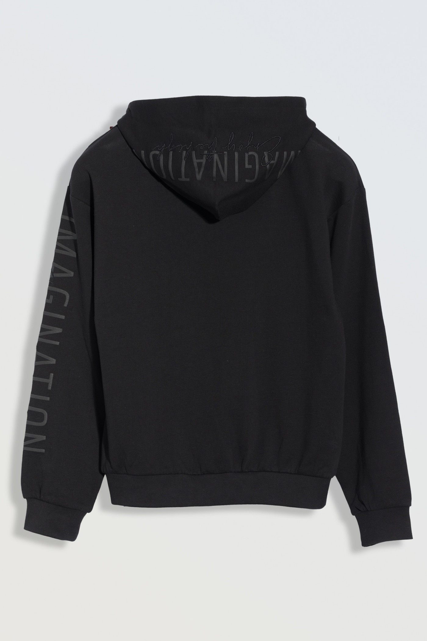 Czarna bluza oversize z kapturem zapinana na zamek