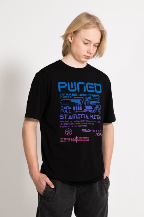 Czarny t-shirt z kolorowym nadrukiem z przodu