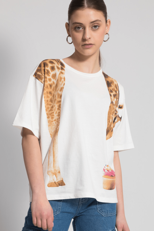 Biały t-shirt z kolorowym nadrukiem z przodu