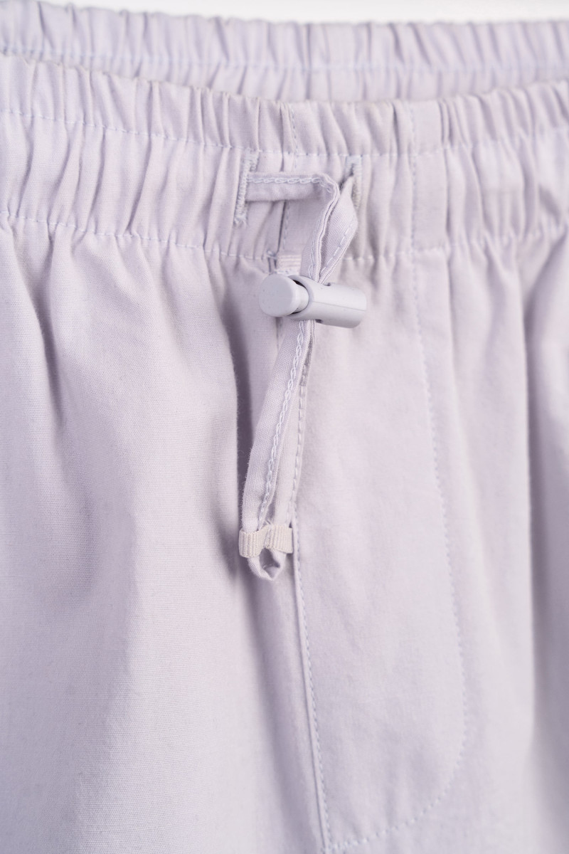 Jasnofioletowe spodnie oversize typu parachute, fioletowy