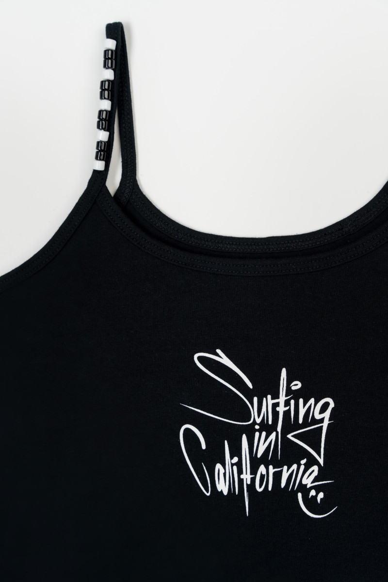 Czarny top na ramiączkach z ozdobnymi koralikami, czarny