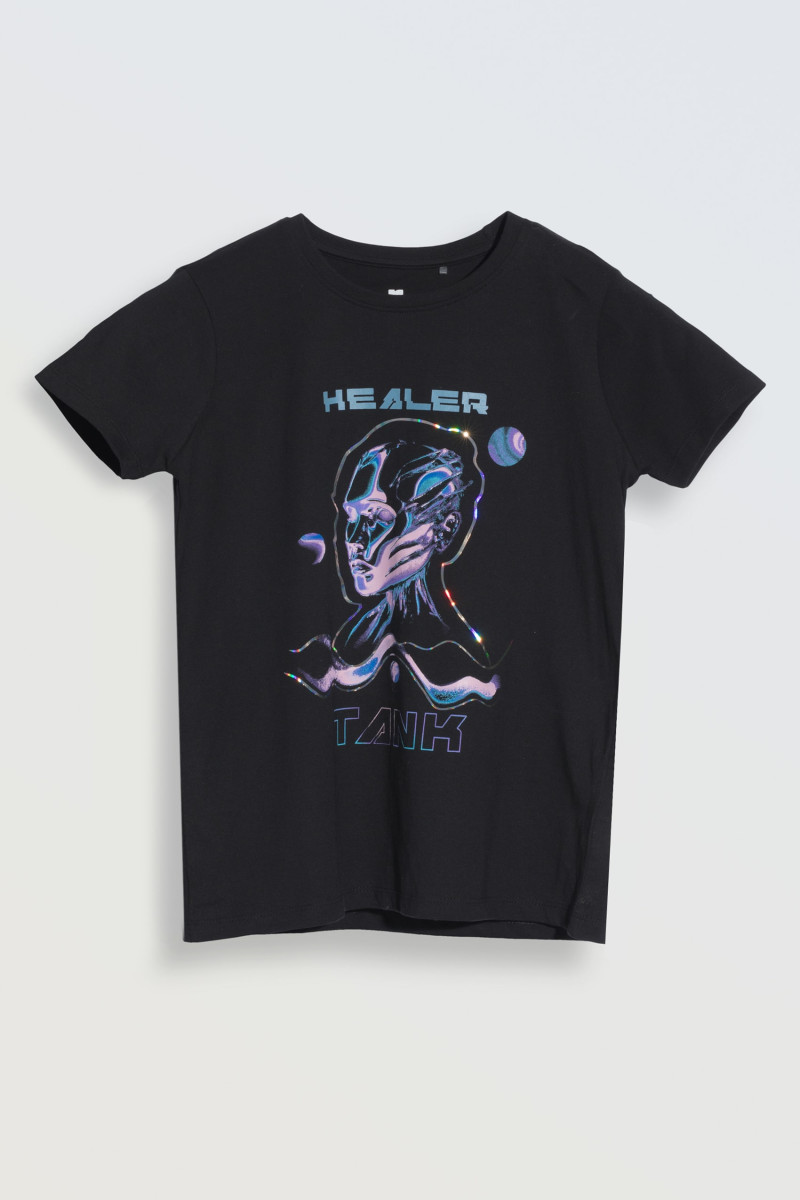 Czarny T-Shirt z kolorowym nadrukiem z przodu