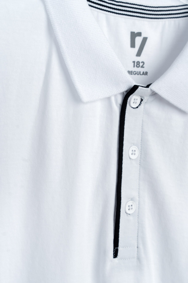 Biała koszulka polo z krótkim rękawem