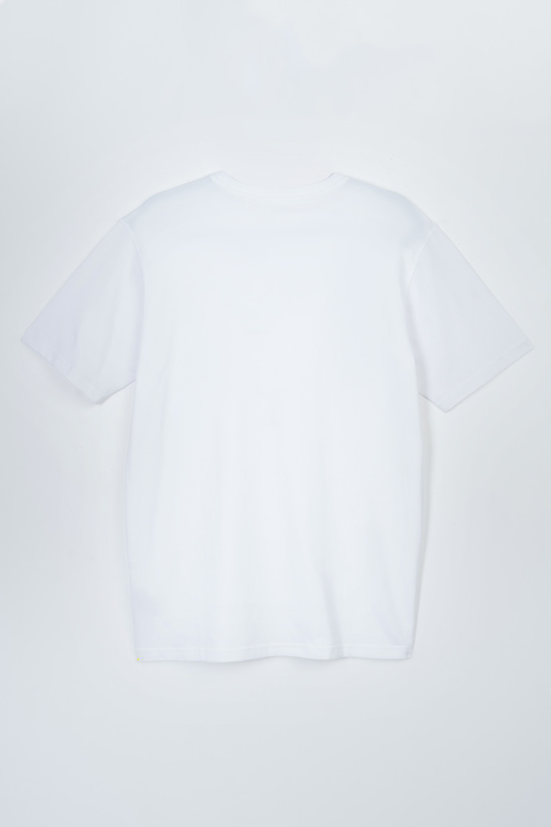 Biały t-shirt z kontrastowym nadrukiem z przodu, biały