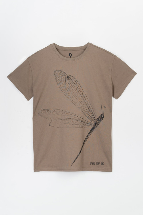 Brązowy t-shirt z czarnym nadrukiem z przodu