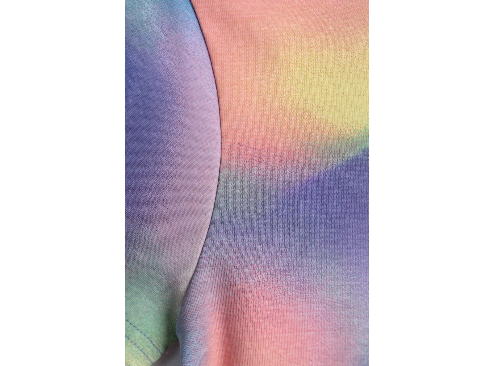 Kolorowy t-shirt SLIM z efektem ombre na całości