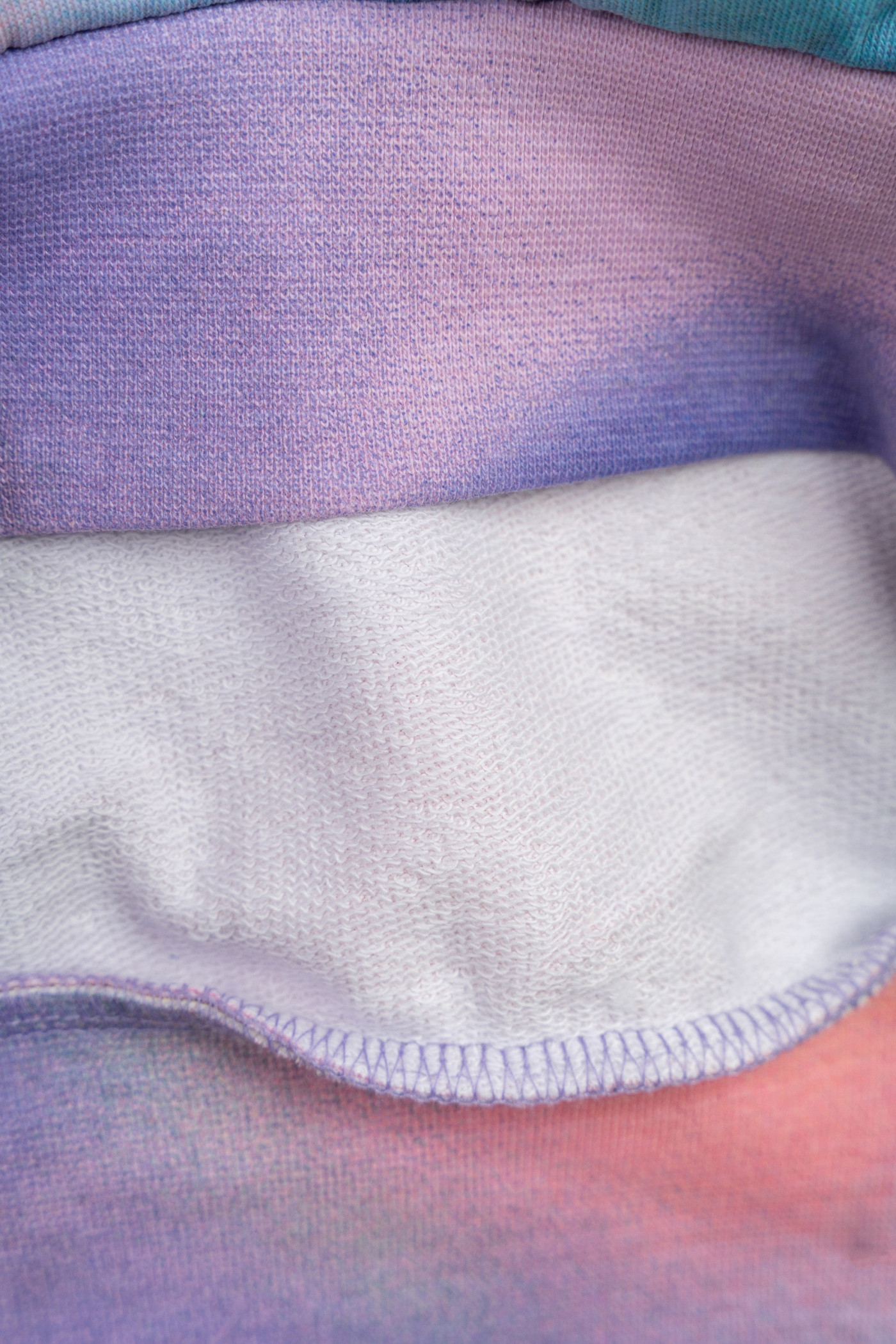 Kolorowa bluza REGULAR z kapturem z efektem ombre na całości