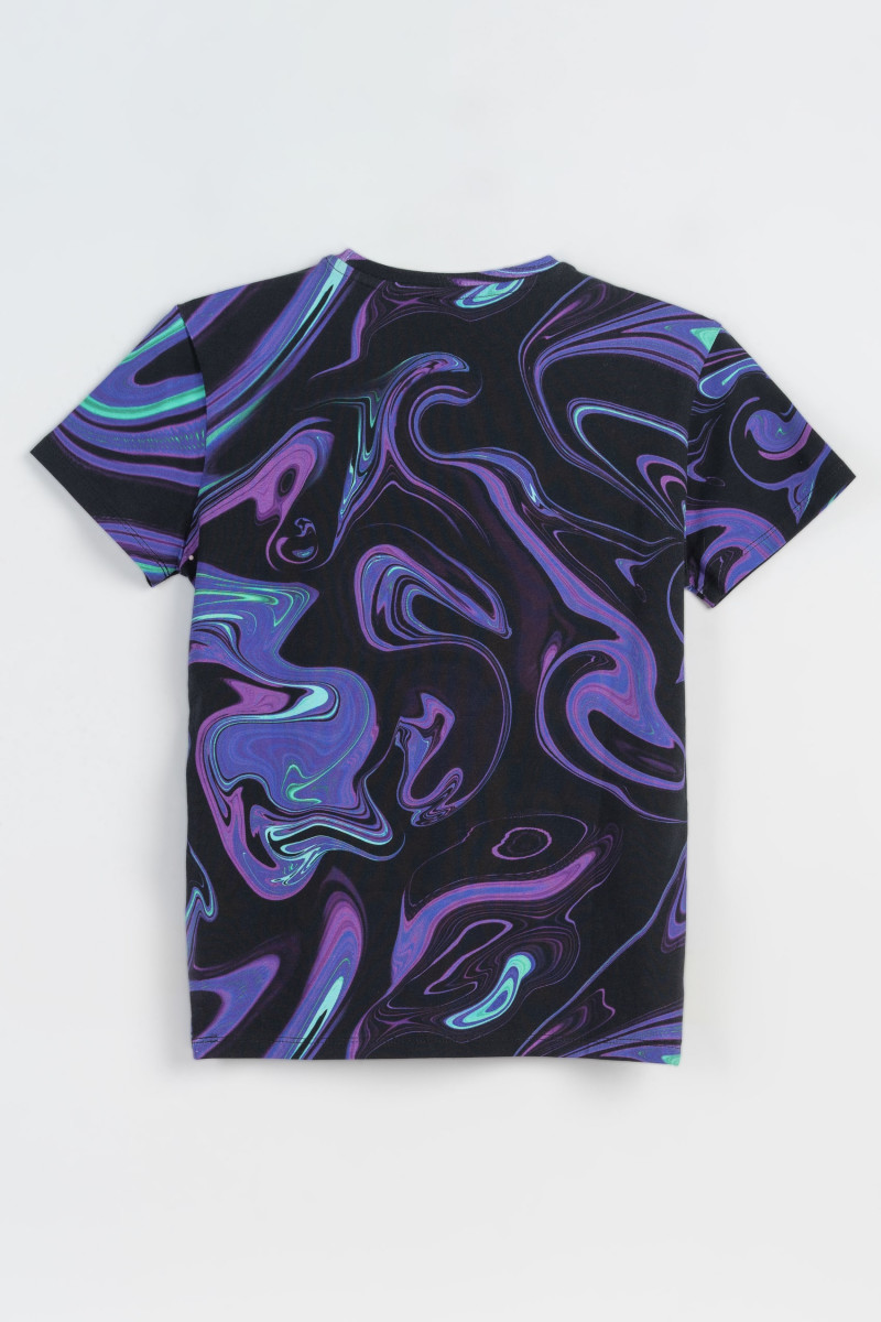 Czarny t-shirt z kolorowymi nadrukami na całości