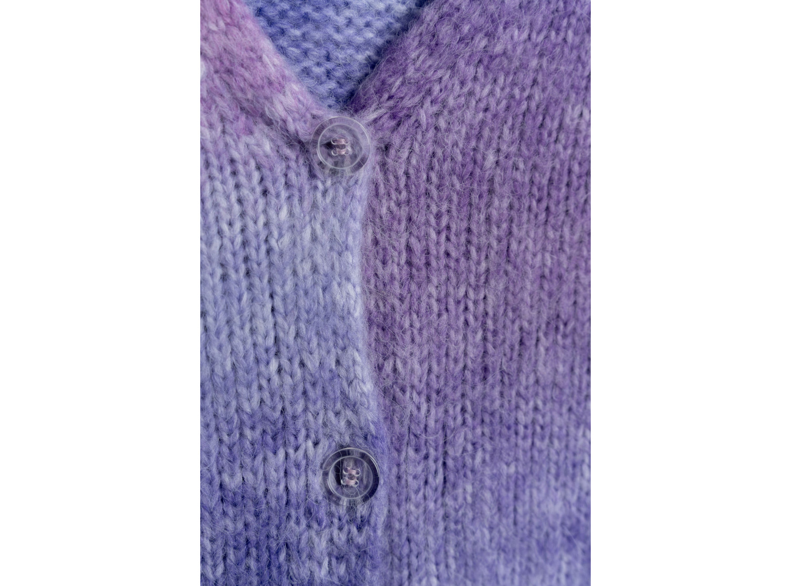 Kolorowy sweter z efektem ombre zapinany na guziki