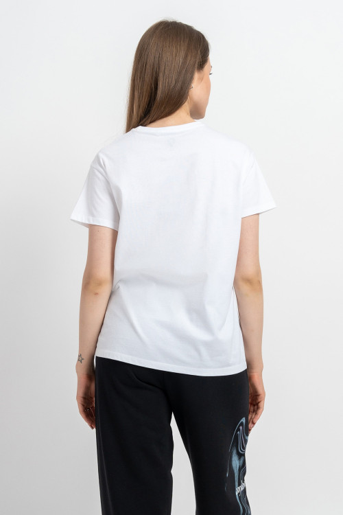 Biały t-shirt z kolorową grafiką z przodu