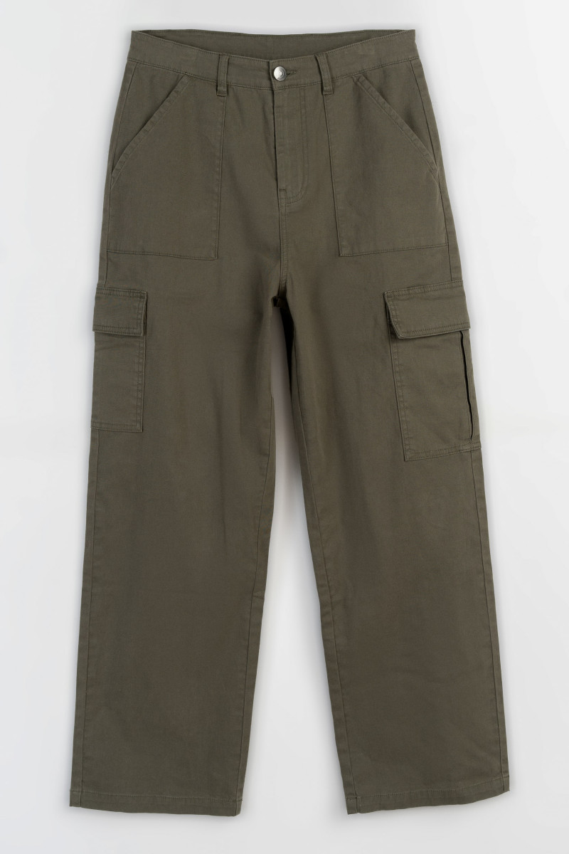 Zielone spodnie bawełniane REGULAR z przestrzennymi kieszeniami, zielony