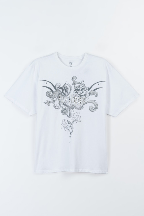 Biały t-shirt oversize z kolorową grafiką z przodu
