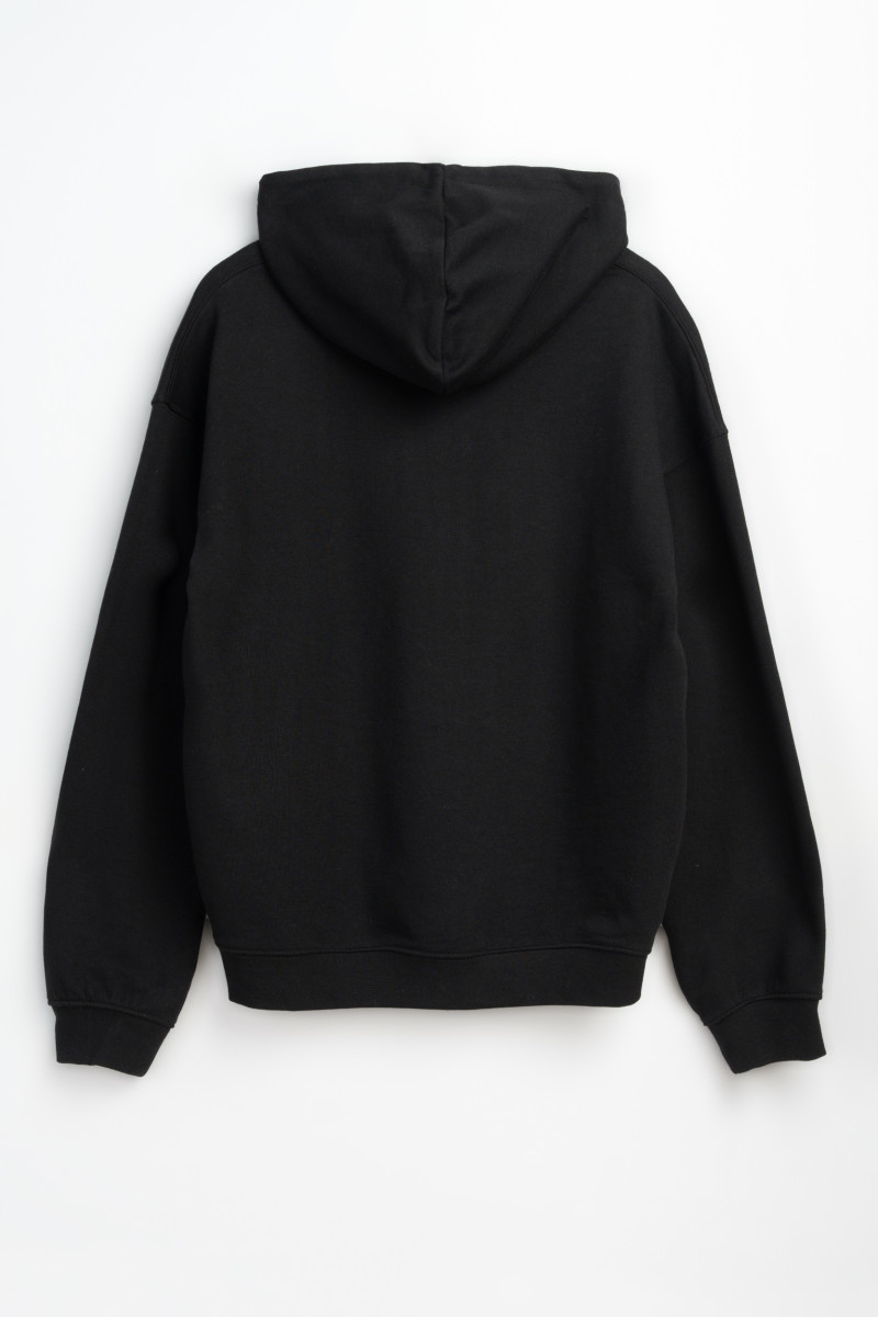 Czarna bluza z kapturem z przestrzennym nadrukiem na wysokości piersi, czarny