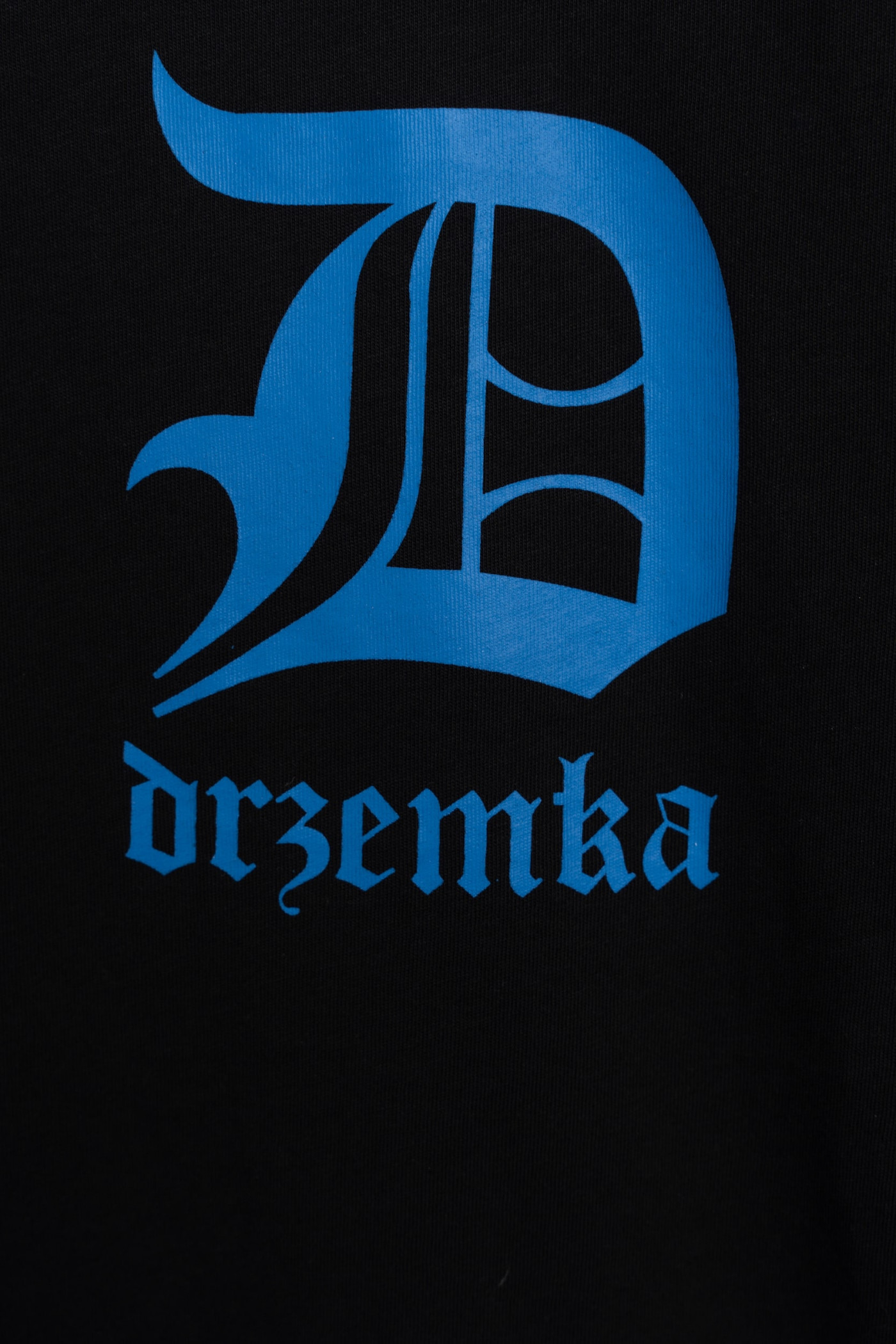 Niebiesko-czarna bawełniana piżama z nadrukami