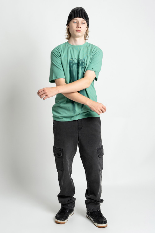 Czarne spodnie jeansowe typu cargo z efektem przetarcia