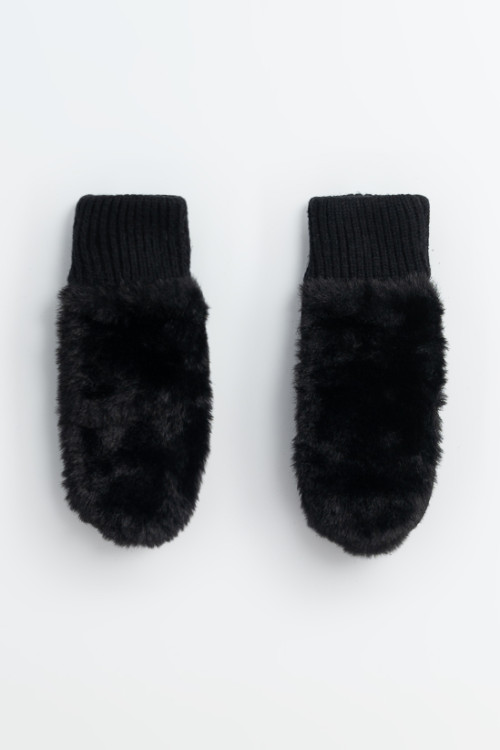 Czarne rękawiczki o kroju fingerless