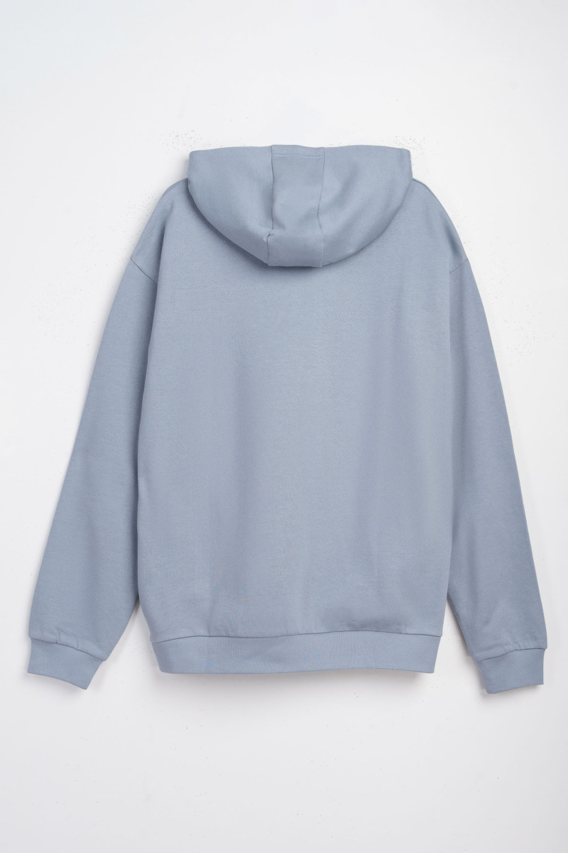 Jasnoniebieska bluza z kapturem z grafiką z przodu, niebieski