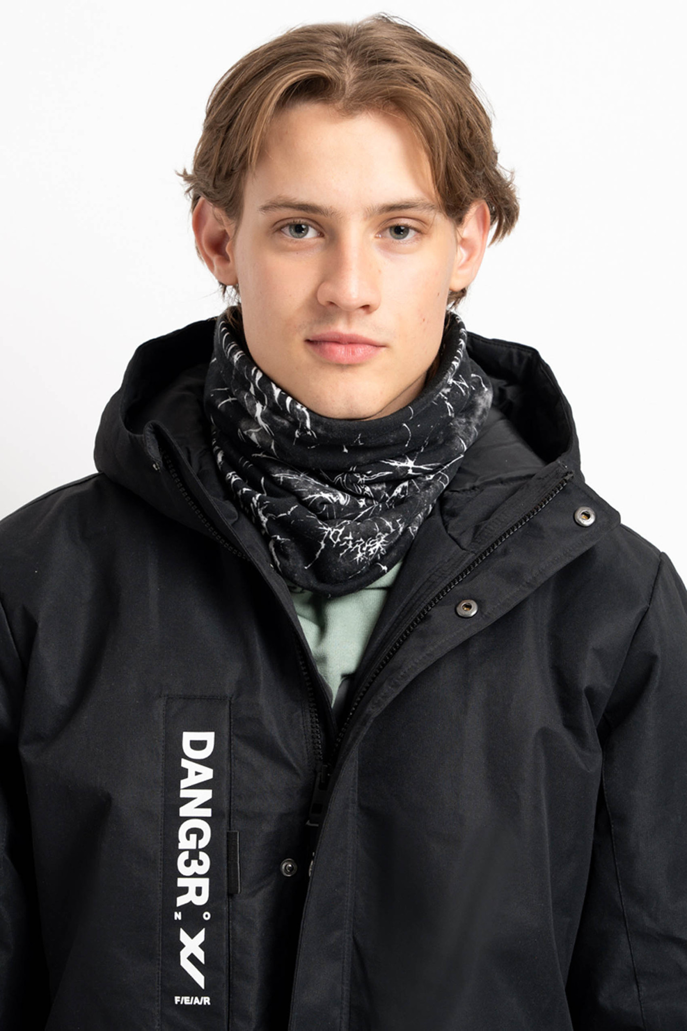 Komin z graficznym nadrukiem z regulacją