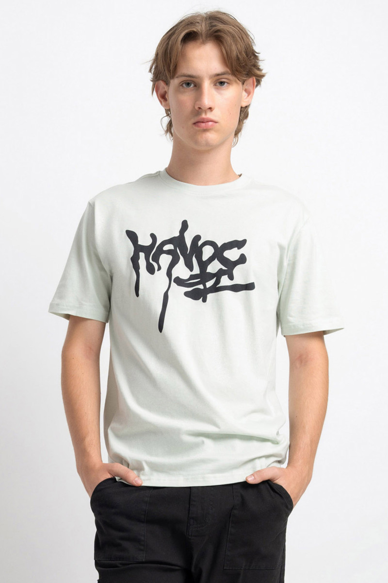 Jasnozielony t-shirt z autorską grafiką z przodu