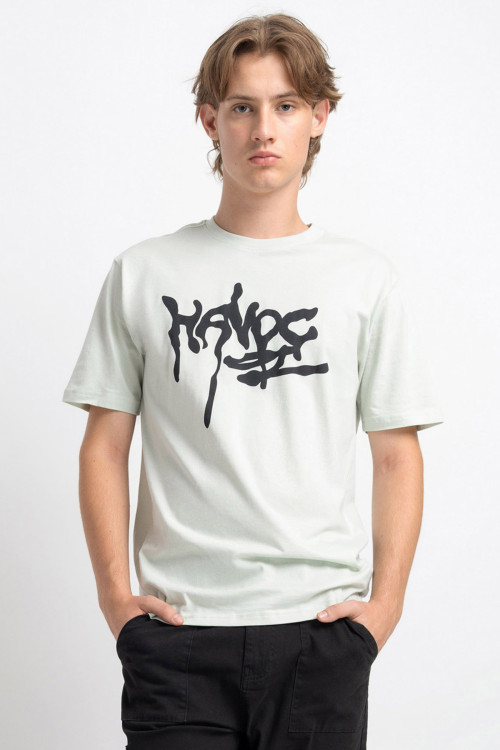 Jasnozielony t-shirt z autorską grafiką z przodu