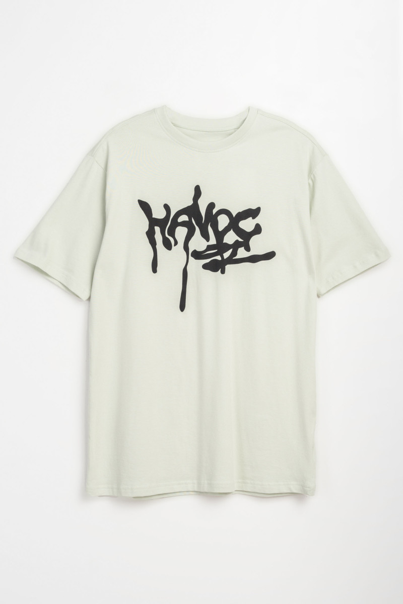 Jasnozielony t-shirt z autorską grafiką z przodu, miętowy